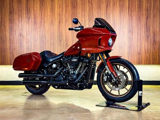 HARLEY-DAVIDSON LOW RIDER ST 